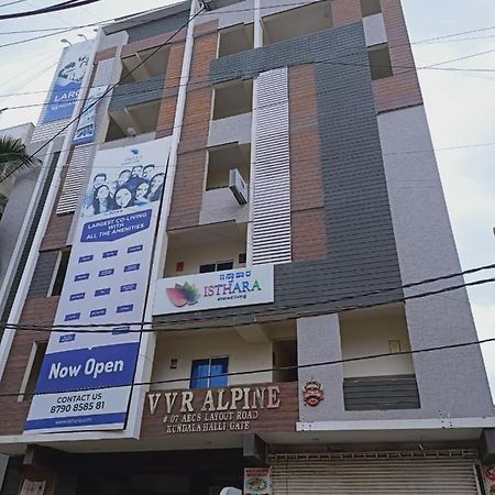 Isthara Hostel Bangalore Bagian luar foto