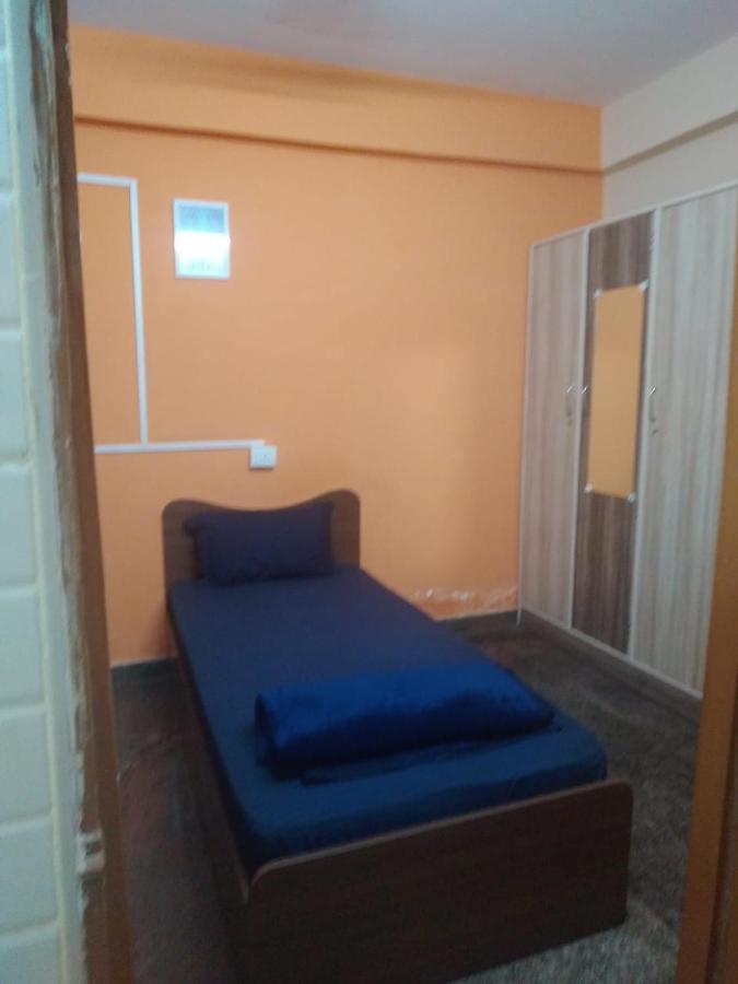 Isthara Hostel Bangalore Bagian luar foto